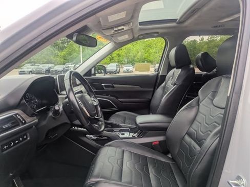 Used 2022 Kia Telluride SX w/ SX Prestige Package AWD/4WD image 15