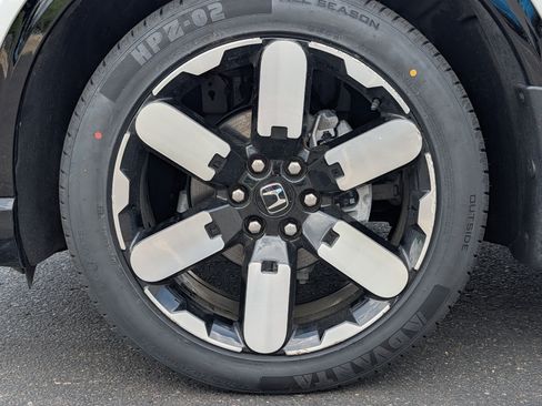 Used 2024 Honda Prologue Elite image 9