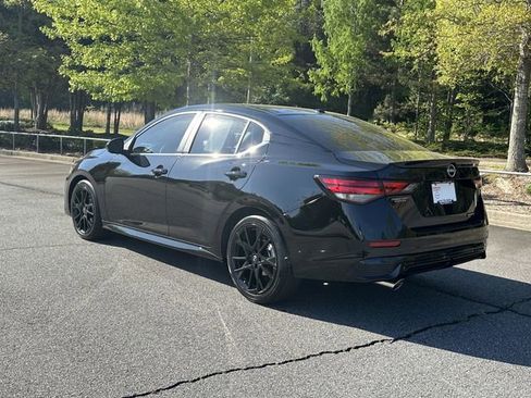 Certified 2025 Nissan Sentra SR w/ Midnight Edition FWD image 6