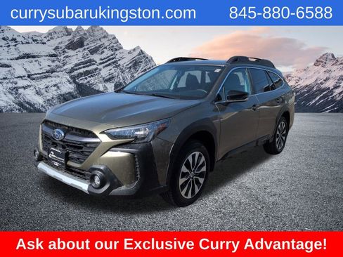 Used 2025 Subaru Outback Limited AWD/4WD image 9