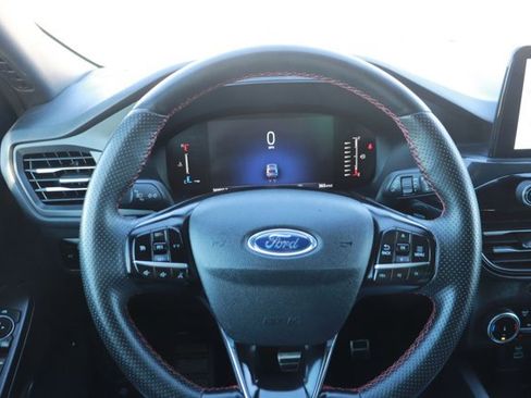 Used 2023 Ford Escape ST-Line image 16