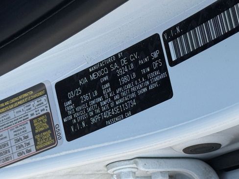 Used 2025 Kia K4 LXS image 30