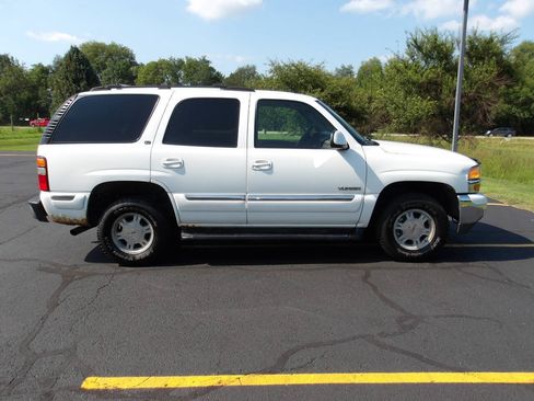 Used 2000 GMC Yukon SLT w/ SLT Marketing Opt Pkg AWD/4WD image 2