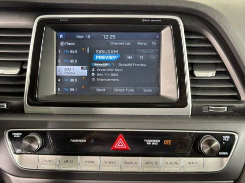 Used 2019 Hyundai Sonata SEL image 28