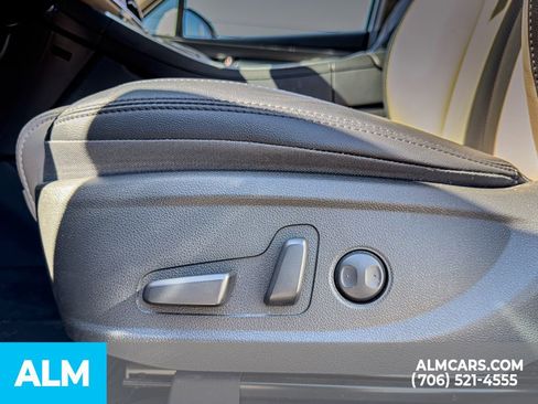 Used 2023 Hyundai Santa Fe SEL Premium image 14