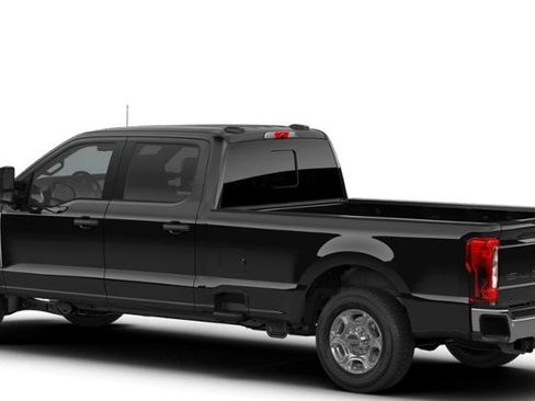 New 2026 Ford F250 XLT w/ 360-Degree Camera Package image 24