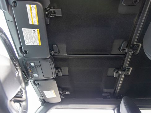 Used 2023 Ford Bronco Big Bend image 31