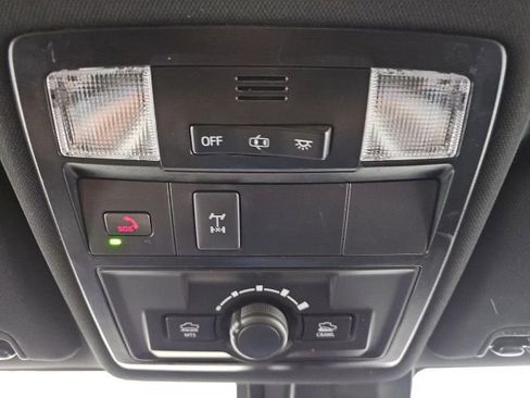 Certified 2023 Toyota Tacoma TRD Off-Road AWD/4WD image 26