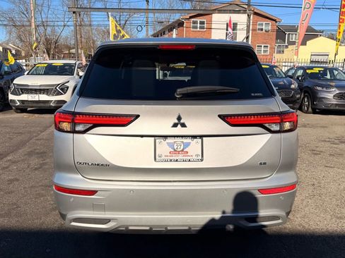 Used 2024 Mitsubishi Outlander Ralliart image 6