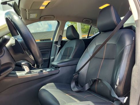 Used 2019 Nissan Altima 2.5 SR FWD image 18