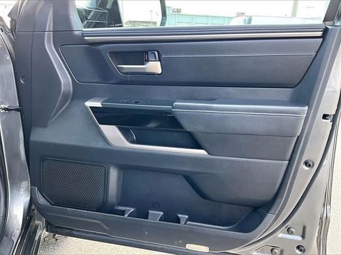 Used 2023 Toyota Tundra Limited w/ Power Package image 12