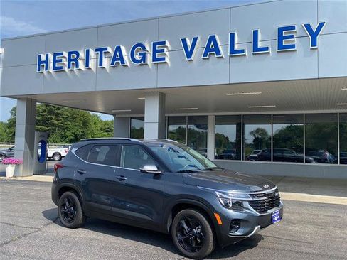 Used 2026 Kia Seltos EX w/ EX Sunroof Package AWD/4WD image 1