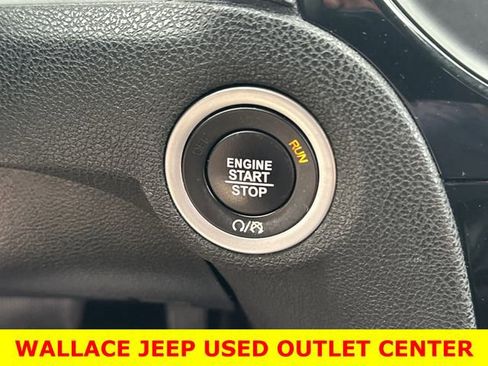 Certified 2021 Chrysler 300 S image 21