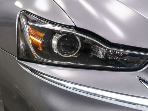 Used 2018 Lexus IS 300 F Sport AWD/4WD image 13