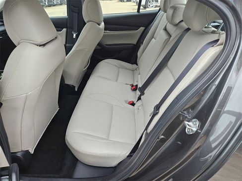 Used 2025 MAZDA MAZDA3 s image 27