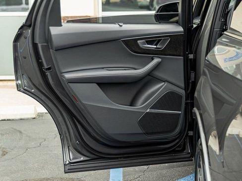 New 2026 Audi Q7 3.0T Premium Plus AWD/4WD image 19