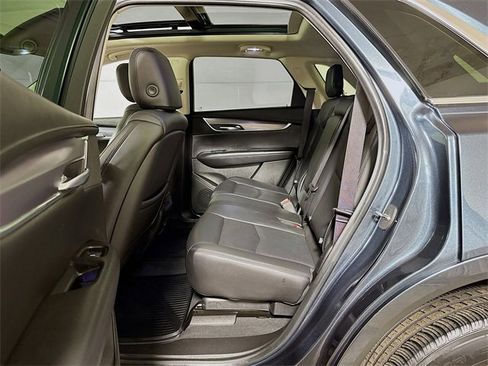 Used 2019 Cadillac XT5 Luxury image 24