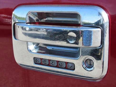 Used 2014 Ford F150 FX4 w/ Equipment Group 402A Luxury AWD/4WD image 32