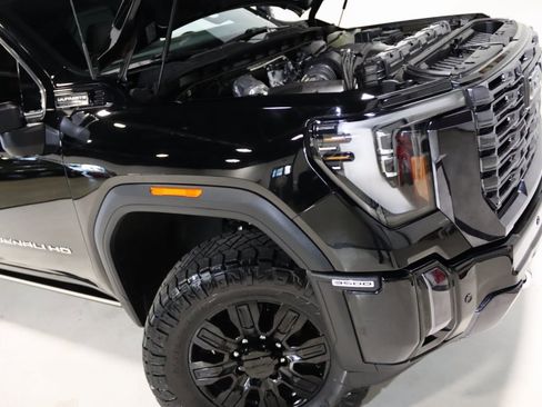 Used 2024 GMC Sierra 3500 Denali Ultimate image 88