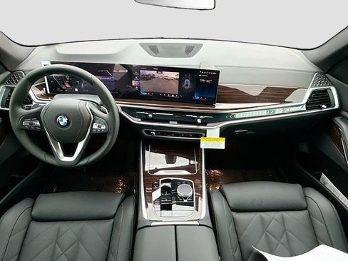 New 2026 BMW X5 sDrive40i RWD image 16