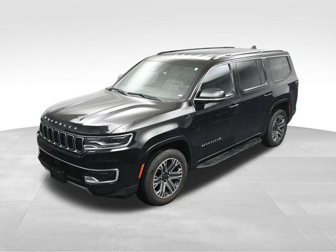 Used 2024 Jeep Wagoneer Series II w/ Flexible Seating Group RWD image 18