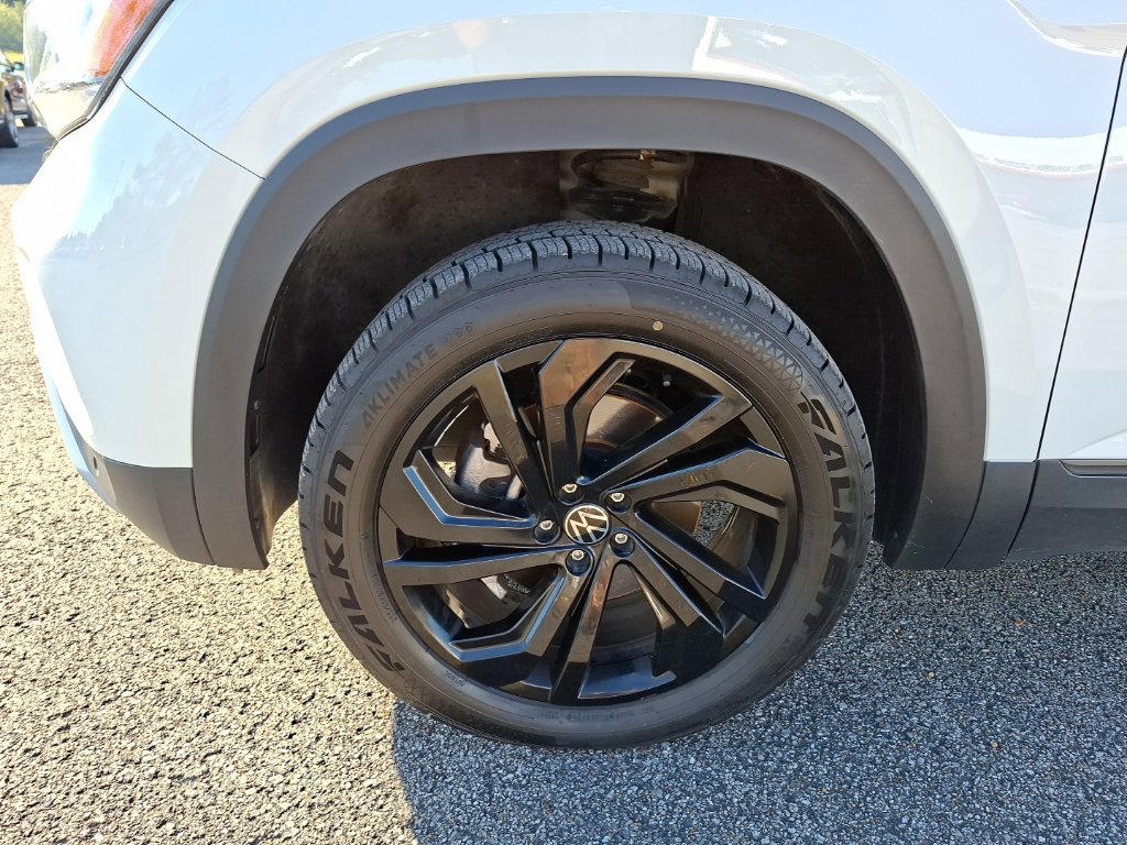Used 2023 Volkswagen Atlas SE AWD/4WD image 10