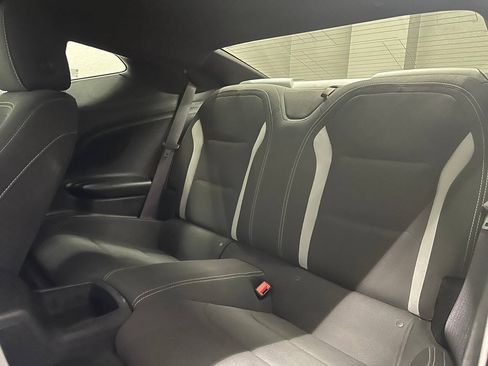 Used 2017 Chevrolet Camaro SS RWD image 42