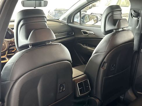Used 2025 Kia Sportage X-Line AWD/4WD image 23