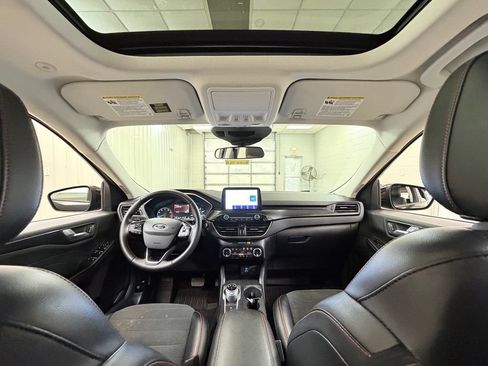 Used 2022 Ford Escape SEL w/ SEL Stealth AWD Package image 26