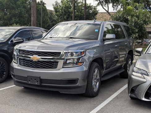 Used 2018 Chevrolet Tahoe LT w/ Max Trailering Package RWD image 3
