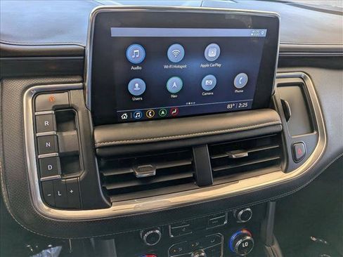 Certified 2021 GMC Yukon SLT w/ SLT Luxury Plus Package AWD/4WD image 13