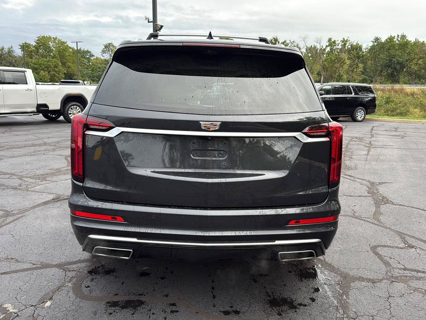Used 2020 Cadillac XT6 Premium Luxury FWD image 4