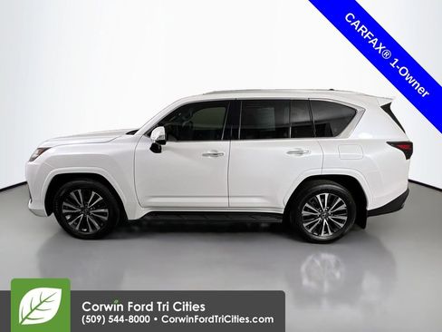 Used 2025 Lexus LX 600 4WD w/ Interior Upgrade Package image 6