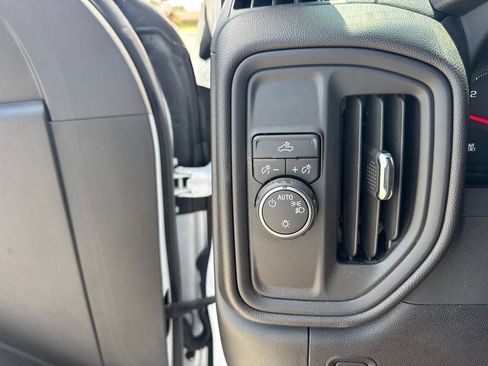Used 2025 Chevrolet Silverado 1500 Custom RWD image 13