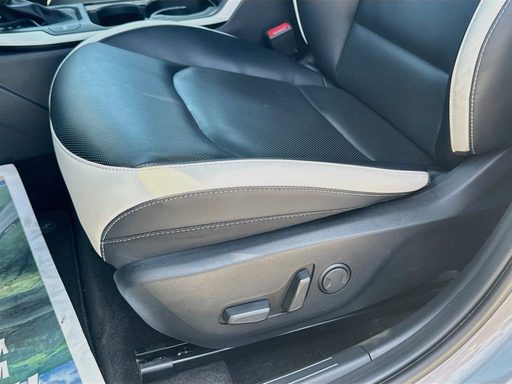 Certified 2025 Kia K4 GT-Line w/ GT-Line Premium Package FWD image 23