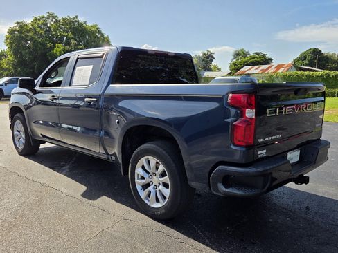 Used 2022 Chevrolet Silverado 1500 Custom RWD image 3
