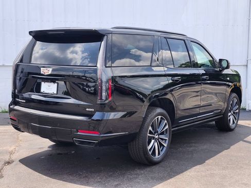 Used 2026 Cadillac Escalade Sport AWD/4WD image 5