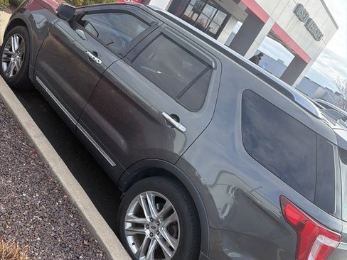 Used 2016 Ford Explorer Limited w/ Equipment Group 301A image 9