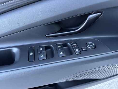 New 2026 Hyundai Elantra SEL Sport image 11