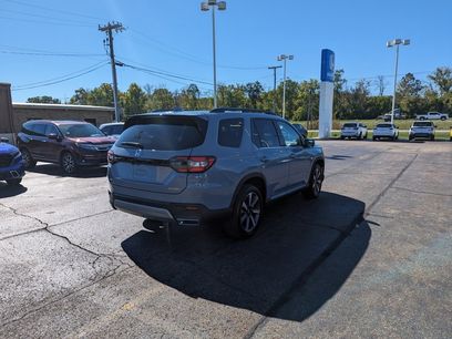 New 2025 Honda Pilot Touring