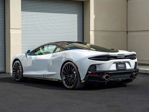 Used 2020 McLaren GT RWD image 7