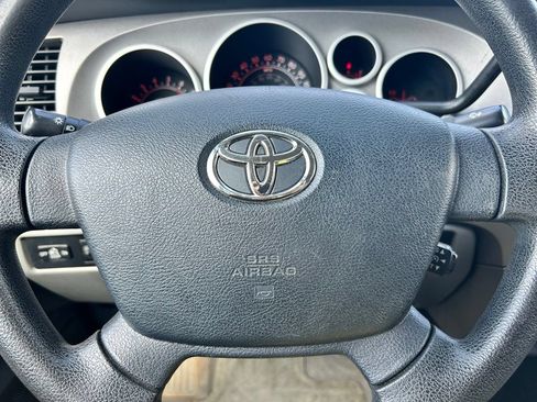 Used 2011 Toyota Tundra 4x4 Double Cab w/ Tow Pkg image 14