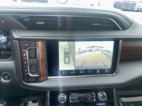 Used 2024 GMC Yukon Denali Ultimate image 26