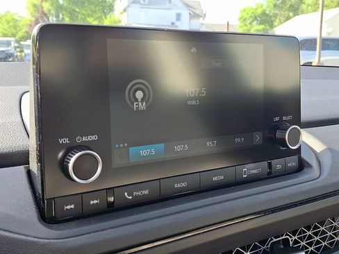 Used 2023 Honda Accord EX image 17