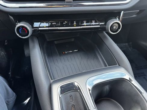 New 2026 Chevrolet Equinox EV RS image 15