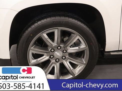 Used 2017 Chevrolet Tahoe Premier AWD/4WD image 8