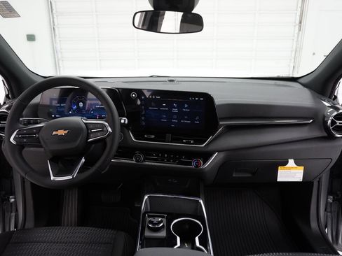 New 2026 Chevrolet Equinox LT image 37