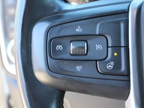 Used 2023 GMC Sierra 2500 SLE w/ SLE Value Package; AWD/4WD image 12