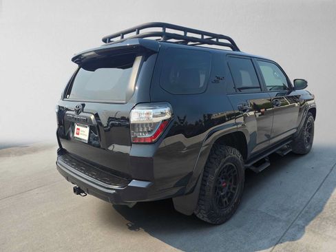 Used 2023 Toyota 4Runner TRD Off-Road Premium w/ Moonroof Package AWD/4WD image 3