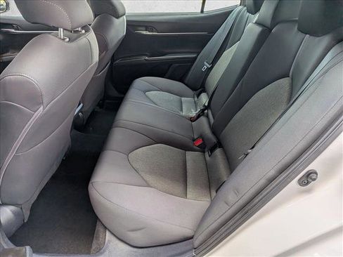 Used 2024 Toyota Camry LE FWD image 17